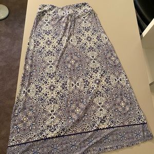 Maxi skirt